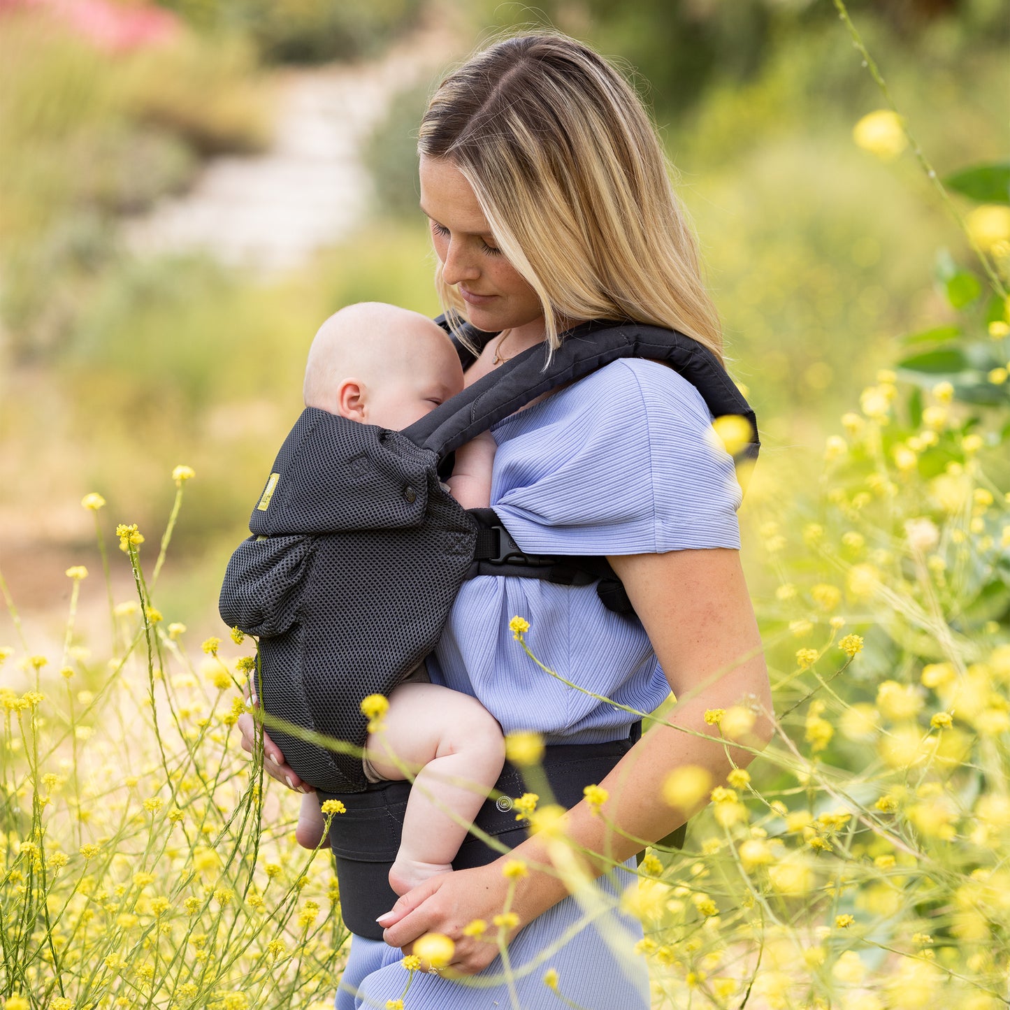 COMPLETE Carrier - Airflow - Charcoal - LÍLLÉbaby NZ
