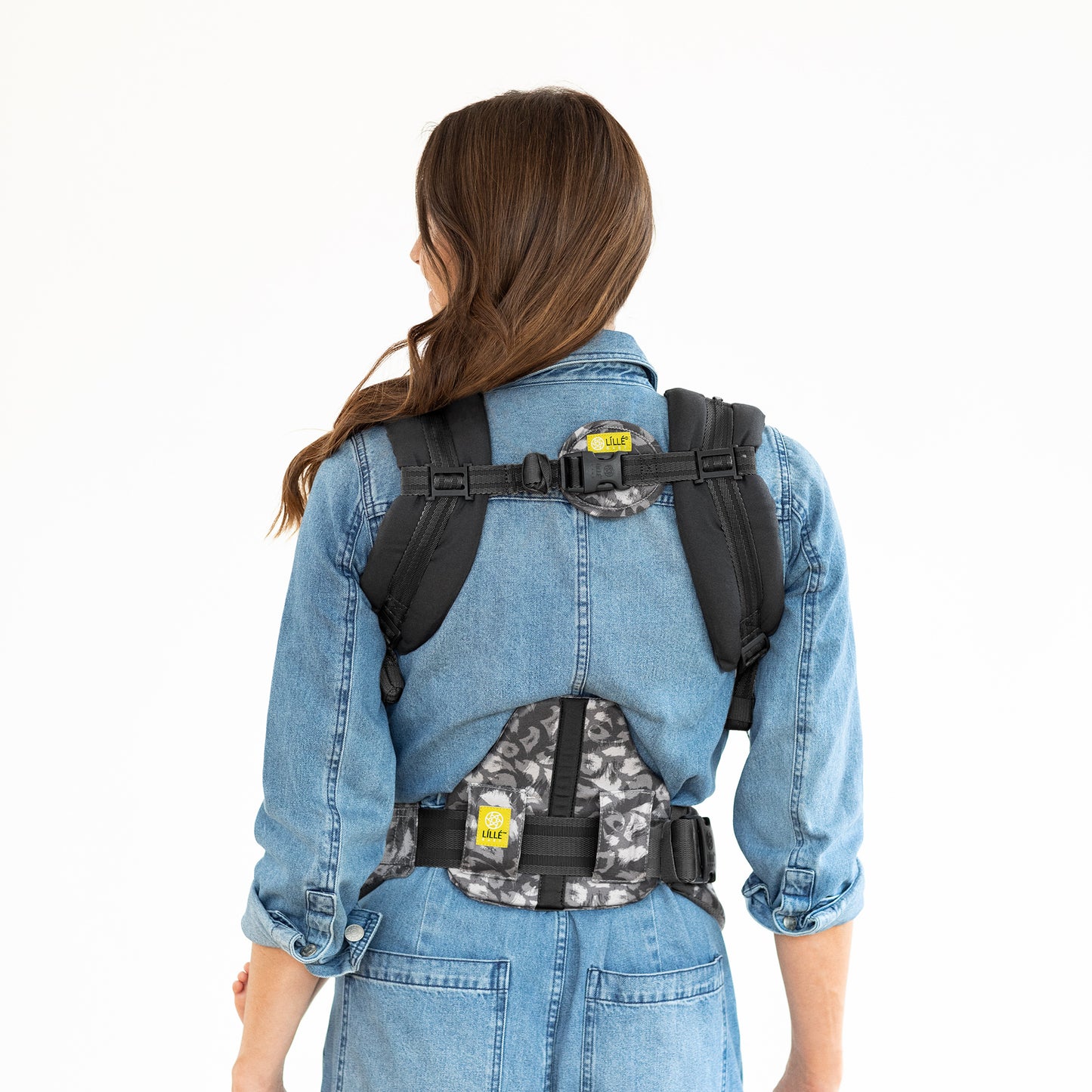 COMPLETE Carrier - All Seasons - Twilight Leopard - LÍLLÉbaby NZ